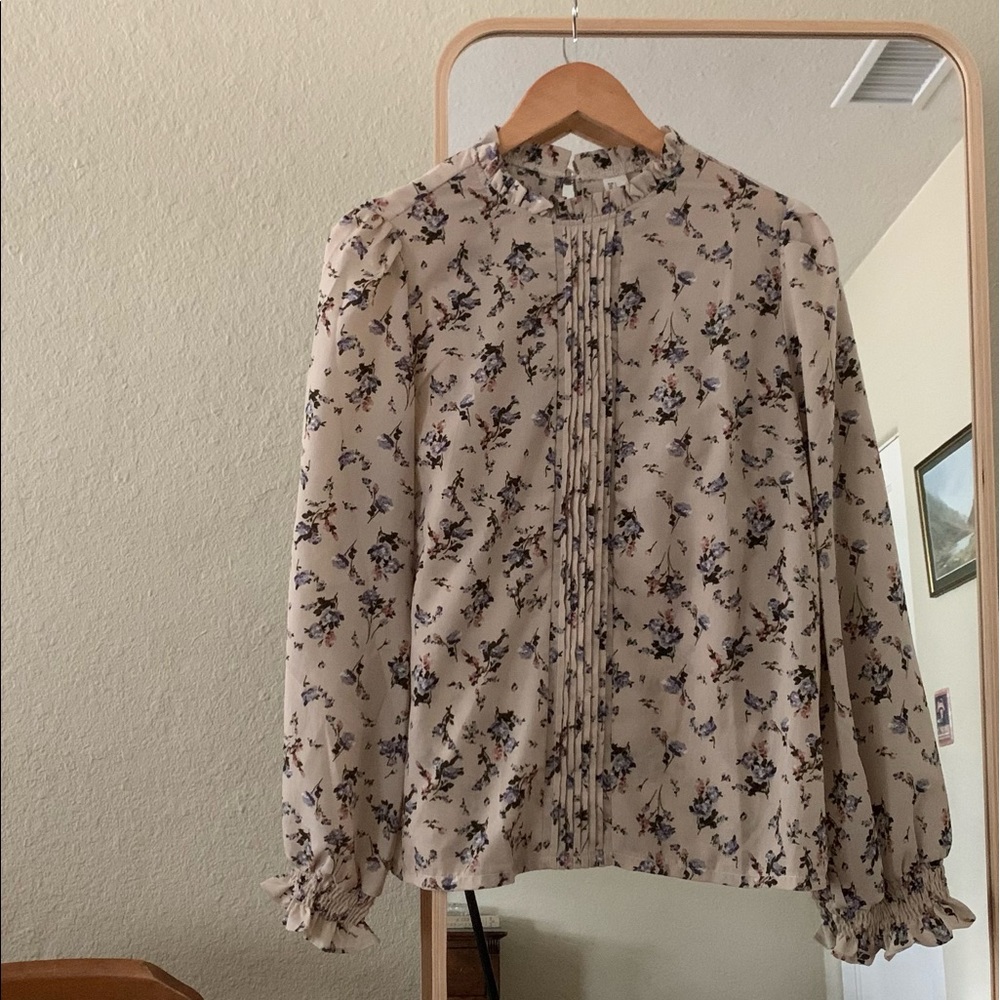 Floral High Neck Blouse with a vintage feel